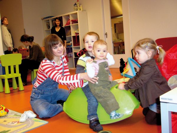 Ouder En Kind Inloop Ontmoet Andere Ouders Met Jonge Kinderen Tot 4 Jaar Meerwaarde